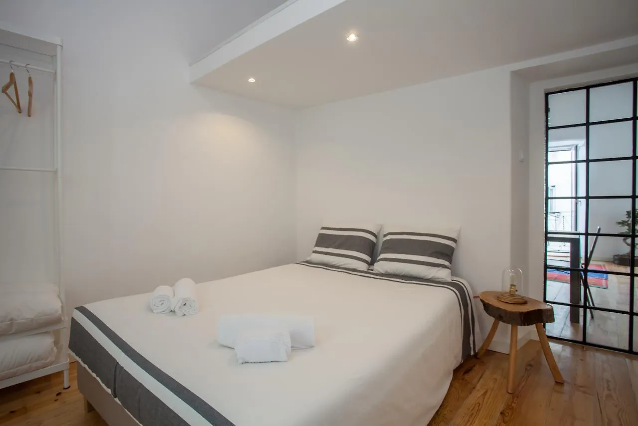 Beguest Santa Catarina Lisbon Apartment