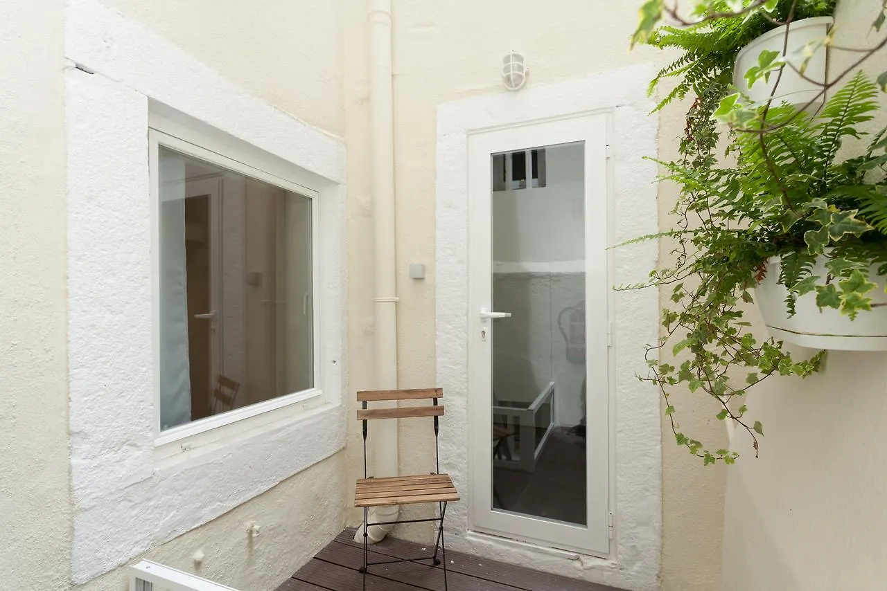 Beguest Santa Catarina Lisbon Apartment